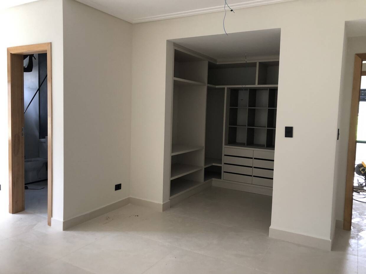 Casa de Condomínio para alugar com 3 quartos, 398m² - Foto 24