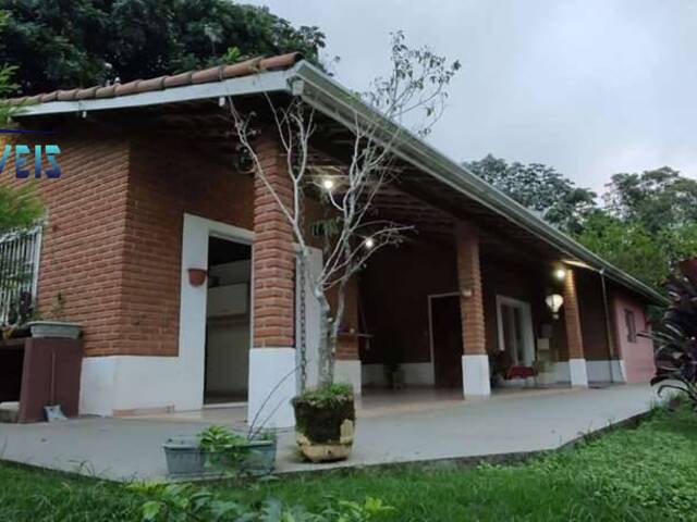Casa para Venda em Embu das Artes - 4
