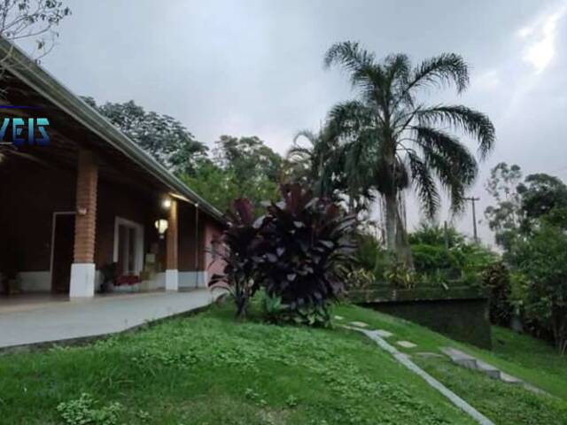 Casa para Venda em Embu das Artes - 5