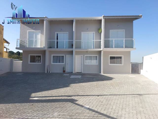 Casa para Venda em Cotia - 1