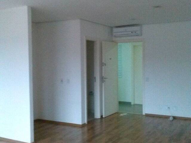#1143 - Conjunto Comercial para Locação em Cotia - SP - 2