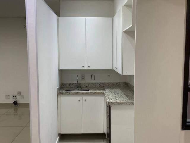 Sala para Locação em Cotia - 4