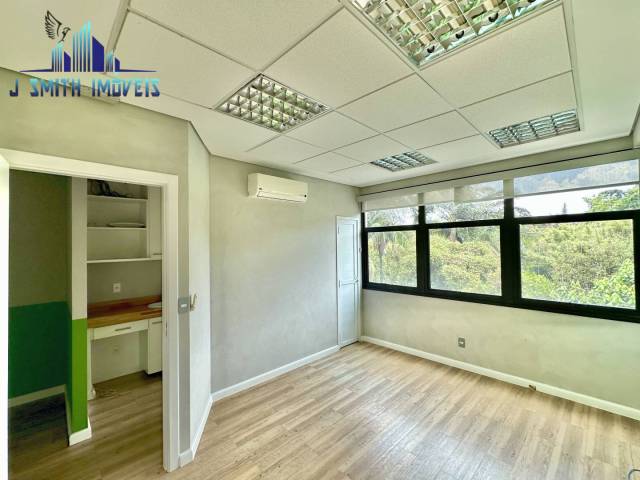 Sala para Venda em Cotia - 5