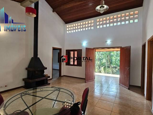 Casa para Venda em Cotia - 3