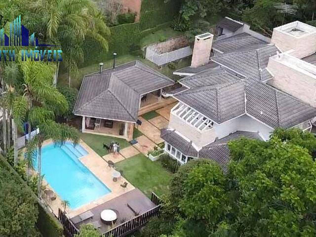 #2353 - Casa para Venda em Jandira - SP