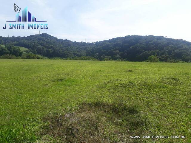 Terreno para Venda em Itapecerica da Serra - 4