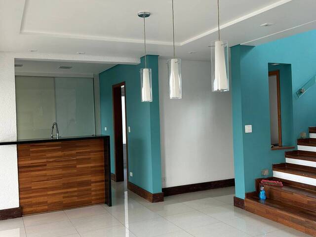 Casa em condomínio para Locação em Carapicuíba - 2