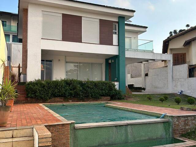 Locação em Golf Village - Carapicuíba