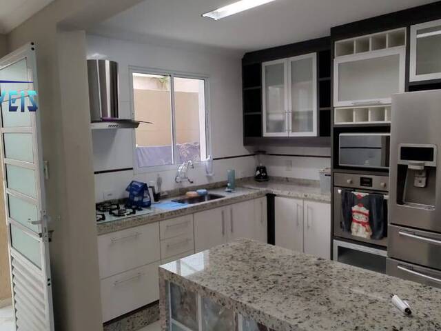 #2390 - Casa para Locação em Cotia - SP