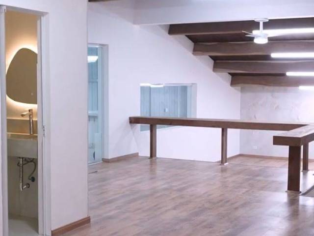 Casa Comercial para Locação em Cotia - 4