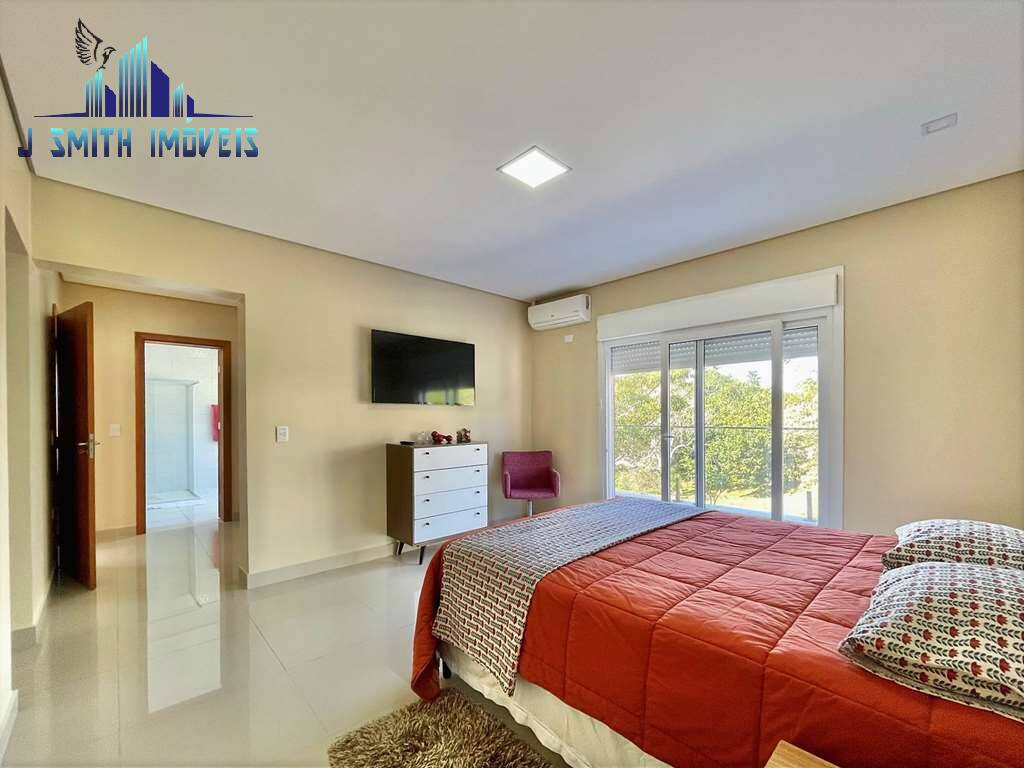 Casa, 4 quartos, 315 m² - Foto 29