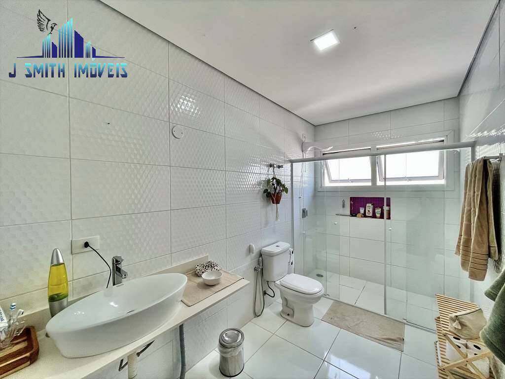 Casa, 4 quartos, 315 m² - Foto 35