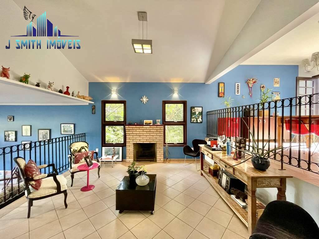 Casa, 4 quartos, 380 m² - Foto 1