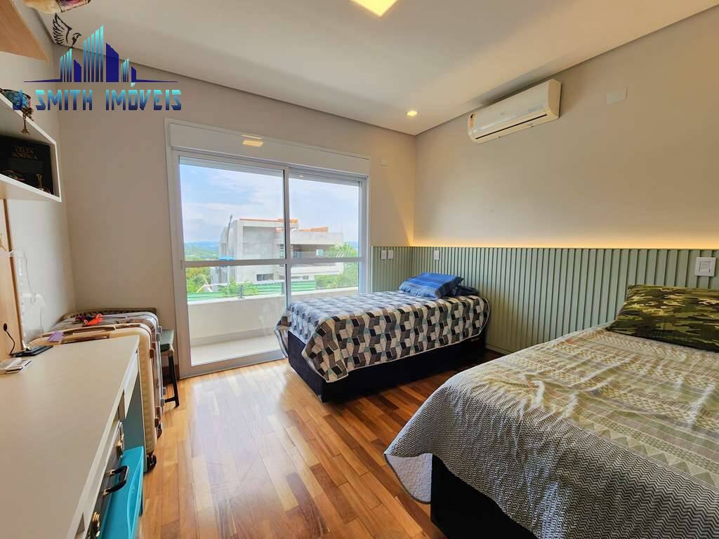 Casa, 3 quartos, 303 m² - Foto 32