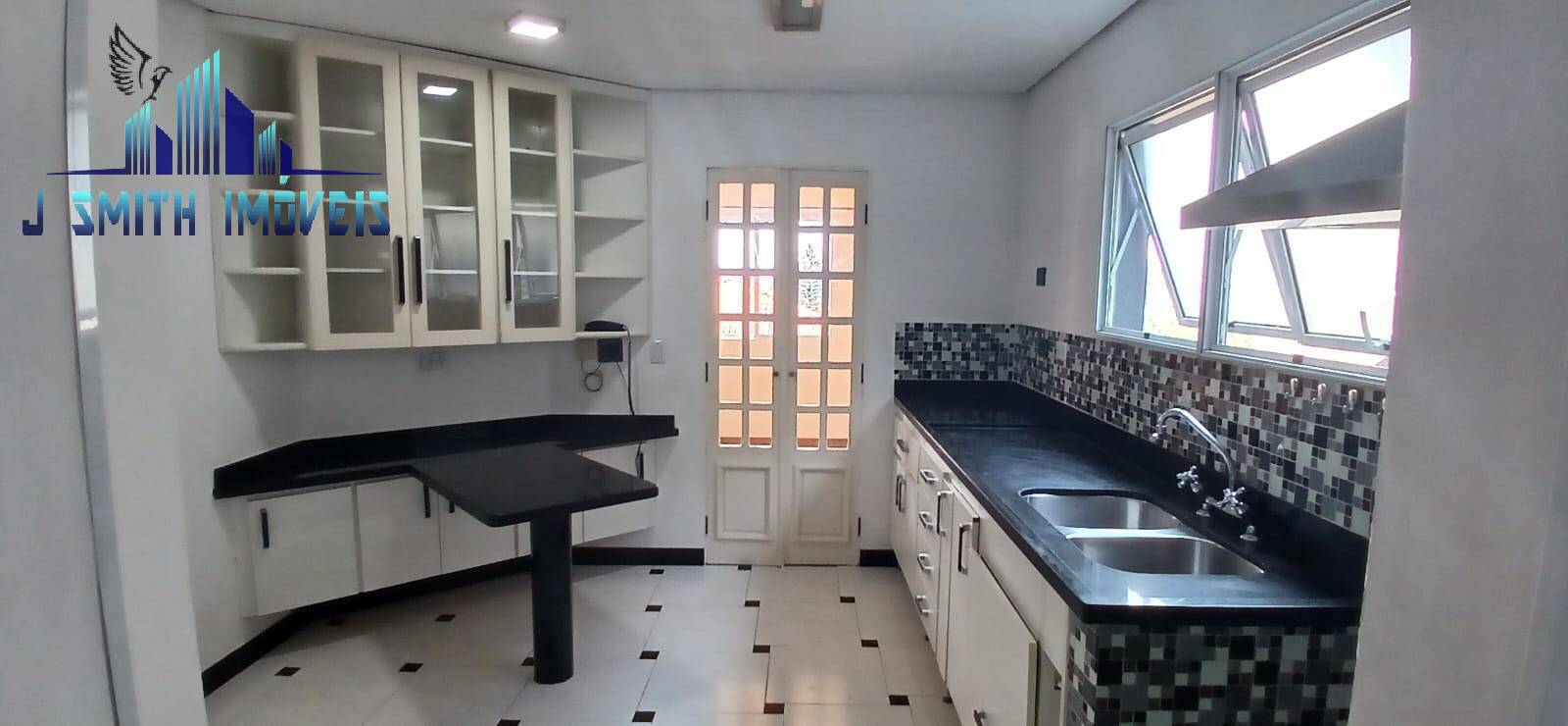 Casa, 3 quartos, 300 m² - Foto 4