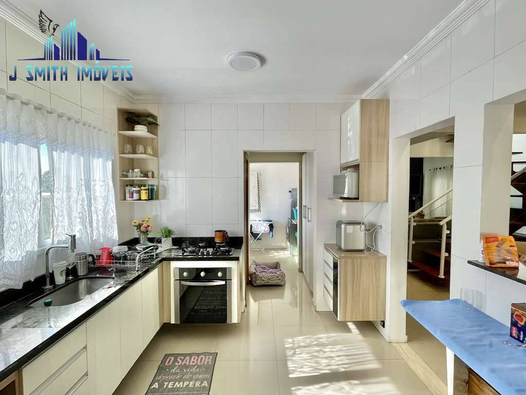 Casa, 3 quartos, 335 m² - Foto 24