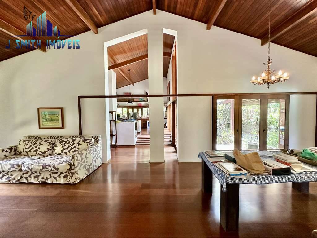 Casa, 4 quartos, 417 m² - Foto 1