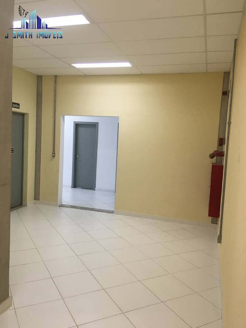 Depósito-Galpão-Armazém para alugar, 1115m² - Foto 12