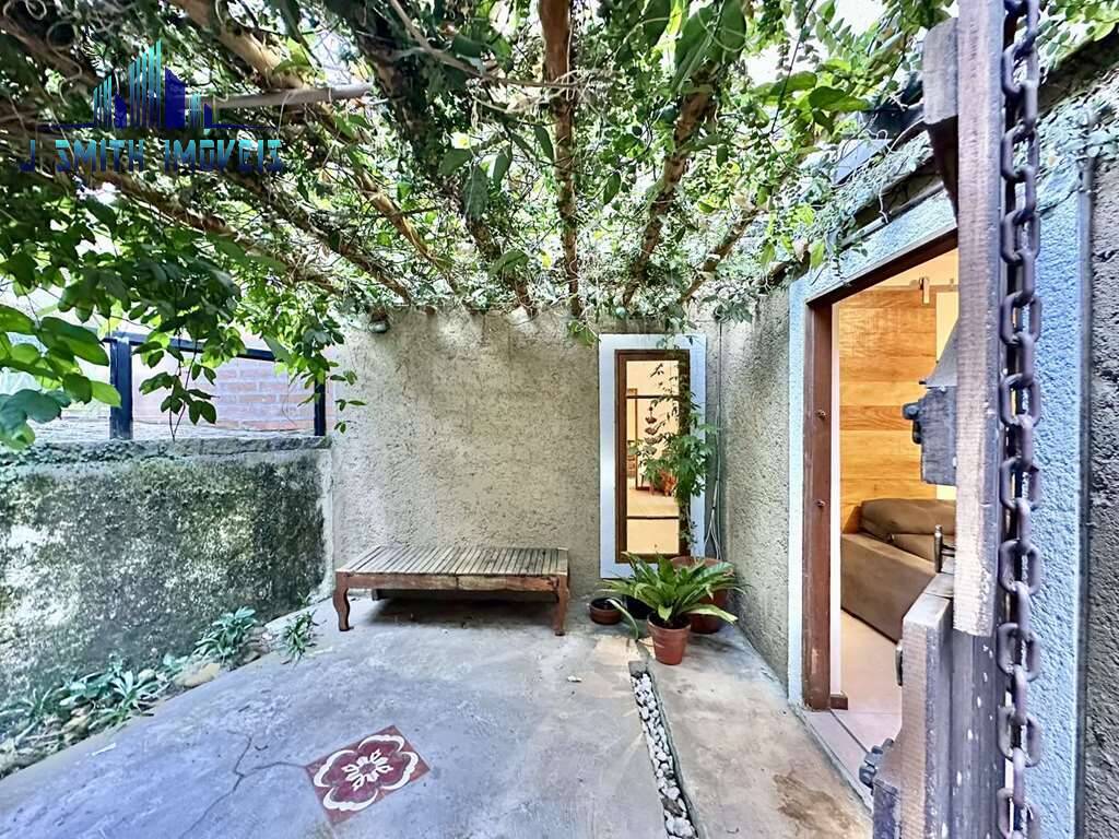 Casa à venda com 3 quartos, 355m² - Foto 13