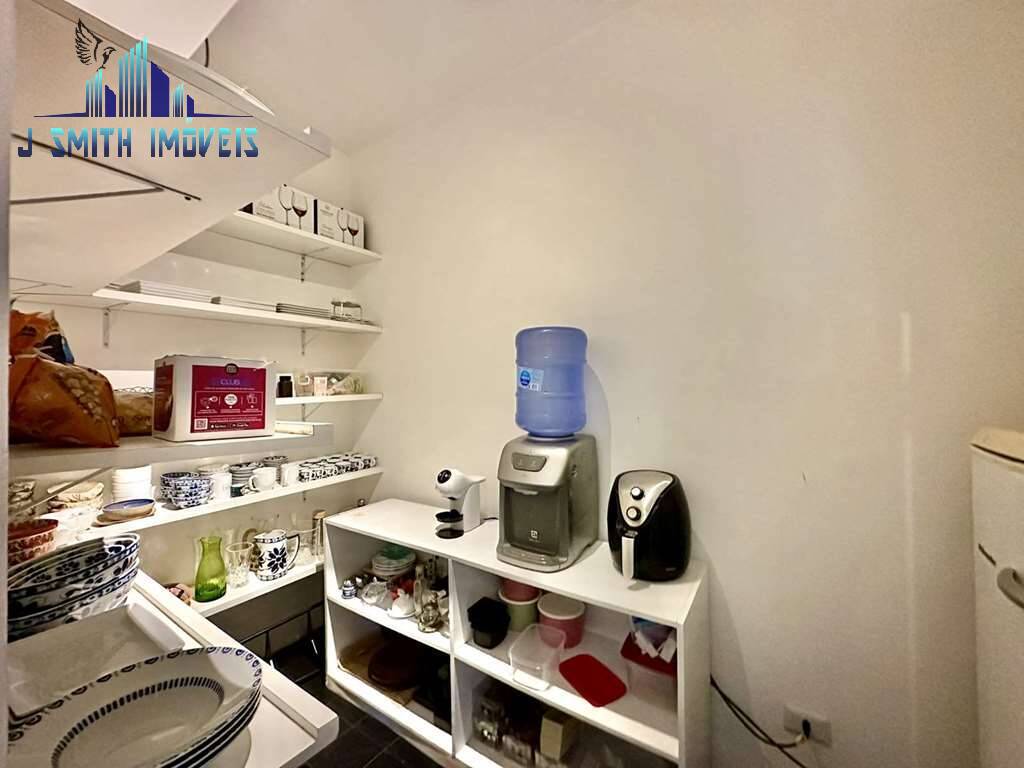 Casa à venda com 3 quartos, 355m² - Foto 17