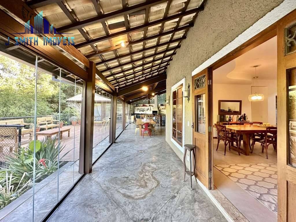 Casa à venda com 3 quartos, 355m² - Foto 19