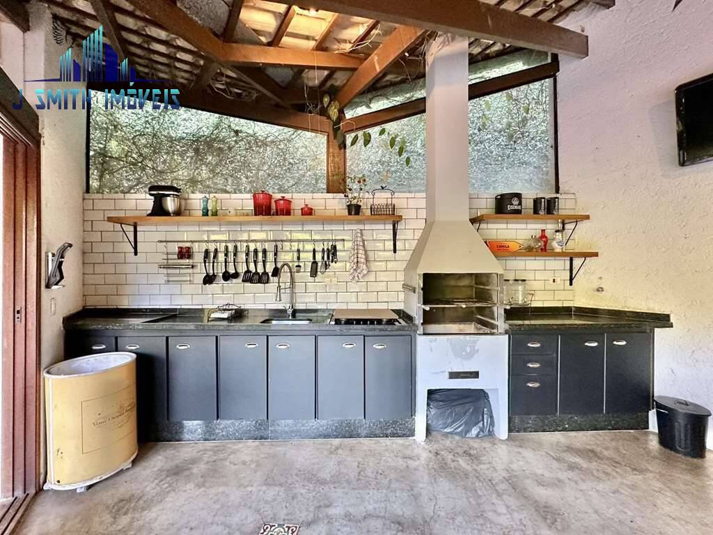 Casa à venda com 3 quartos, 355m² - Foto 23