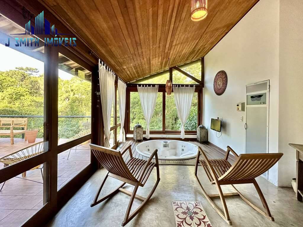 Casa à venda com 3 quartos, 355m² - Foto 27