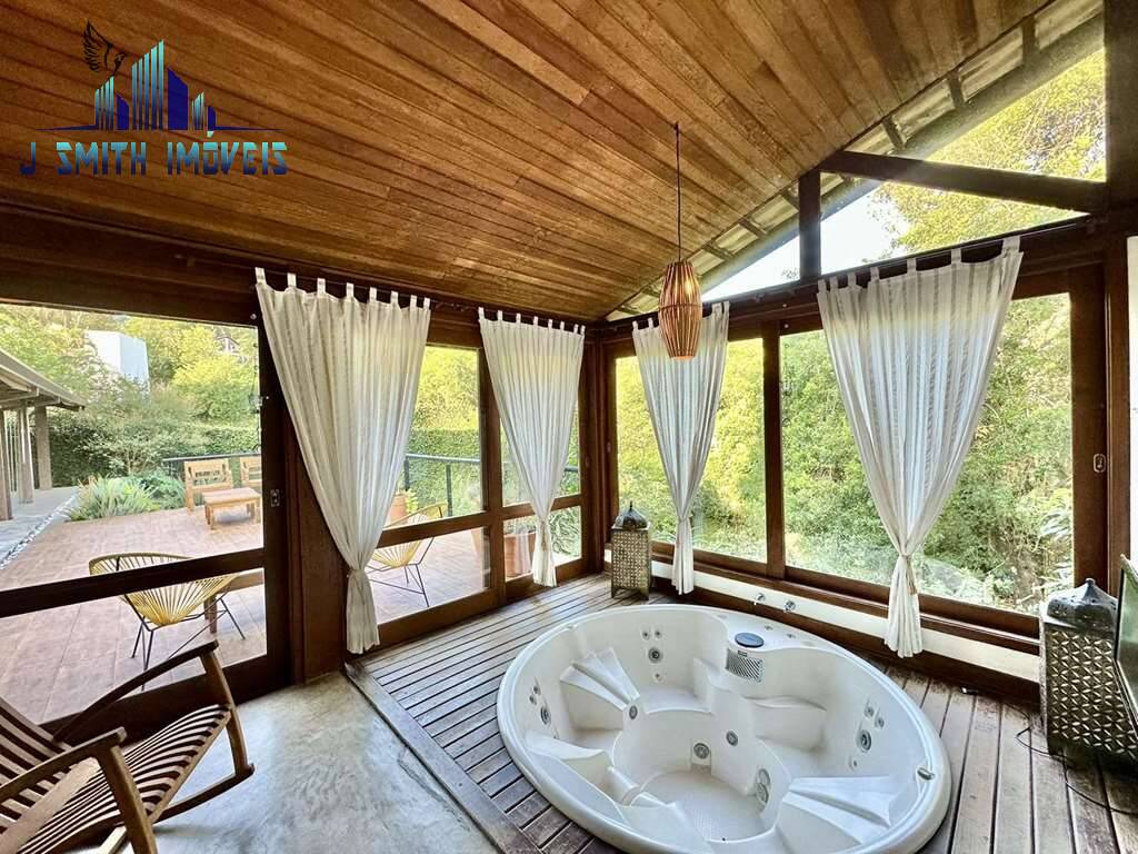 Casa à venda com 3 quartos, 355m² - Foto 28