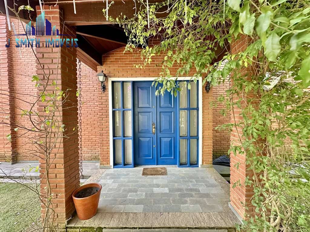 Casa à venda e aluguel com 5 quartos, 650m² - Foto 3