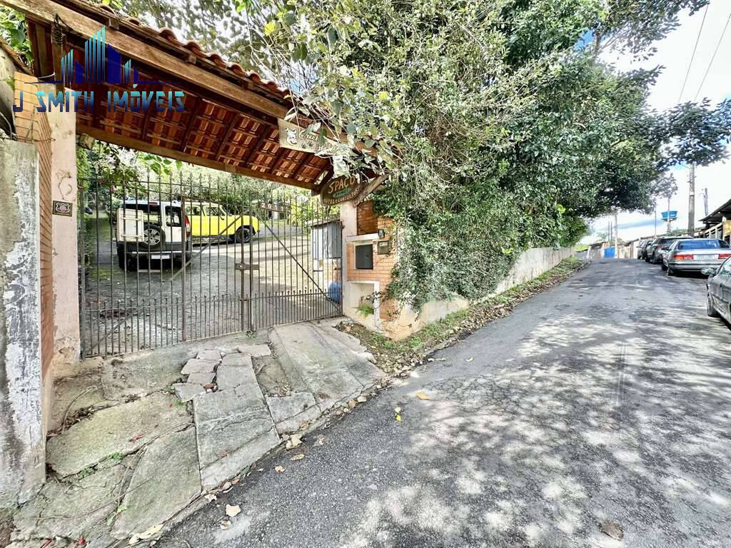 Casa, 3 quartos, 233 m² - Foto 2