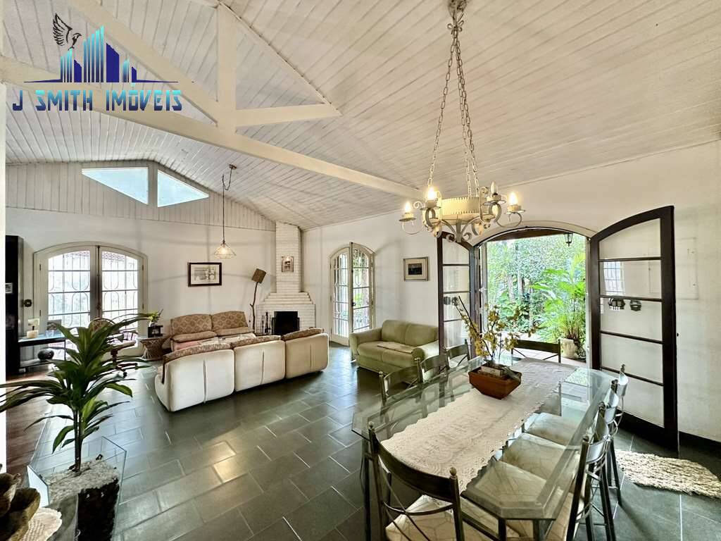 Casa, 3 quartos, 233 m² - Foto 10