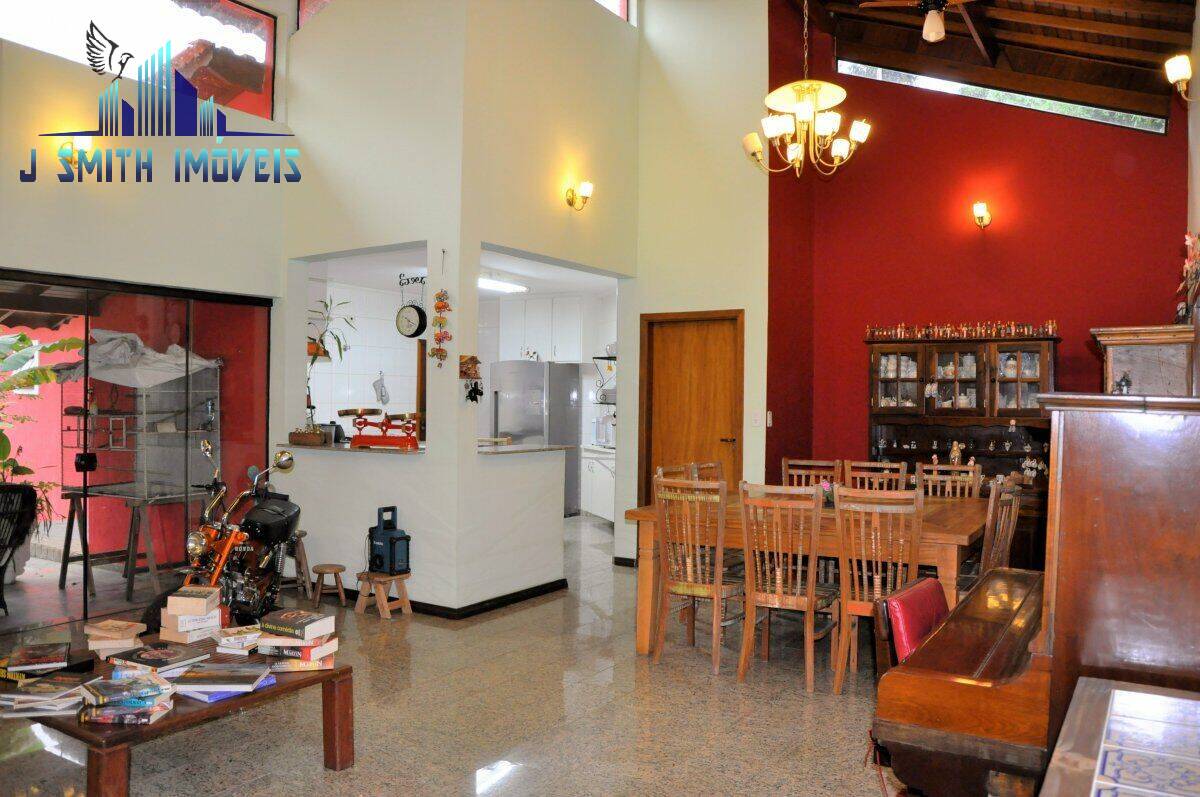 Casa, 4 quartos, 2729 m² - Foto 3