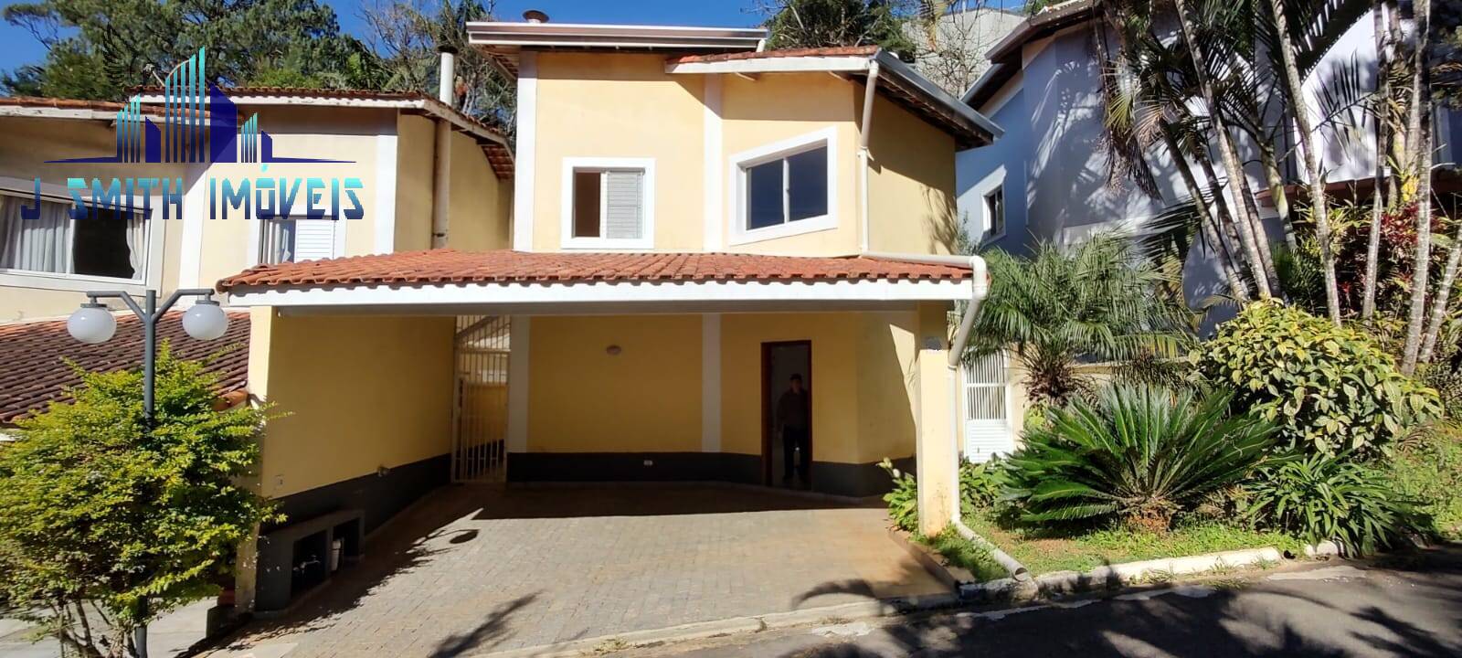 Casa de Condomínio à venda com 3 quartos, 168m² - Foto 2