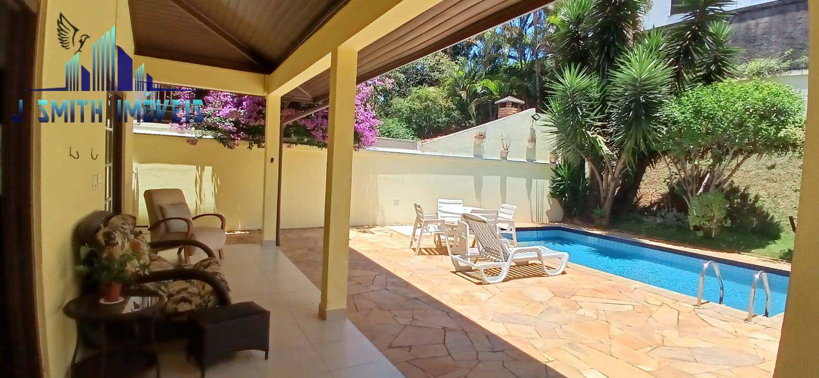 Casa, 3 quartos, 217 m² - Foto 2