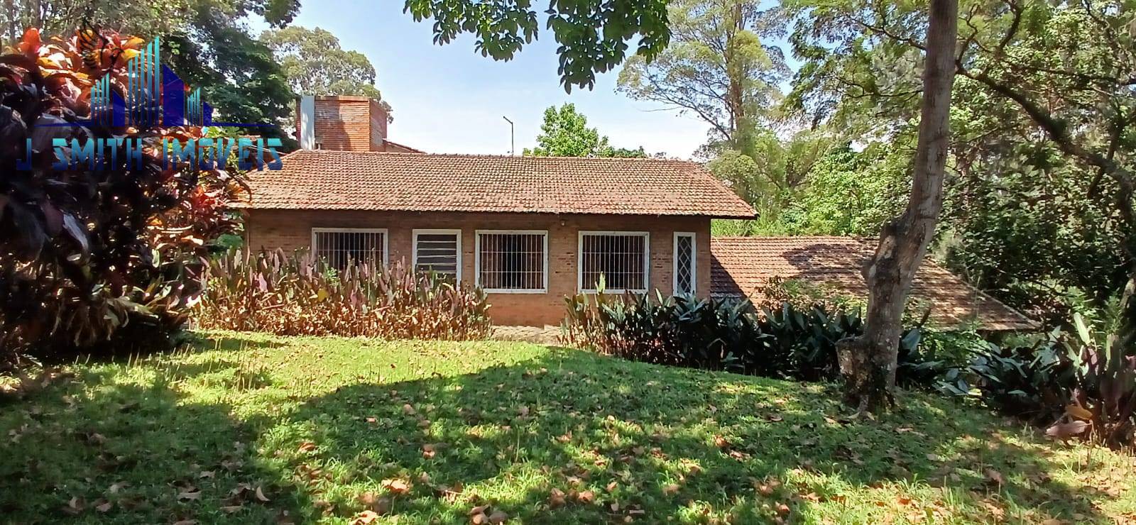 Casa, 4 quartos, 195 m² - Foto 1