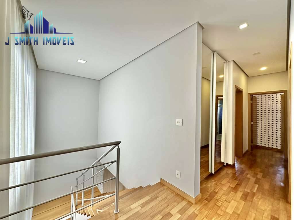 Casa, 3 quartos, 281 m² - Foto 32