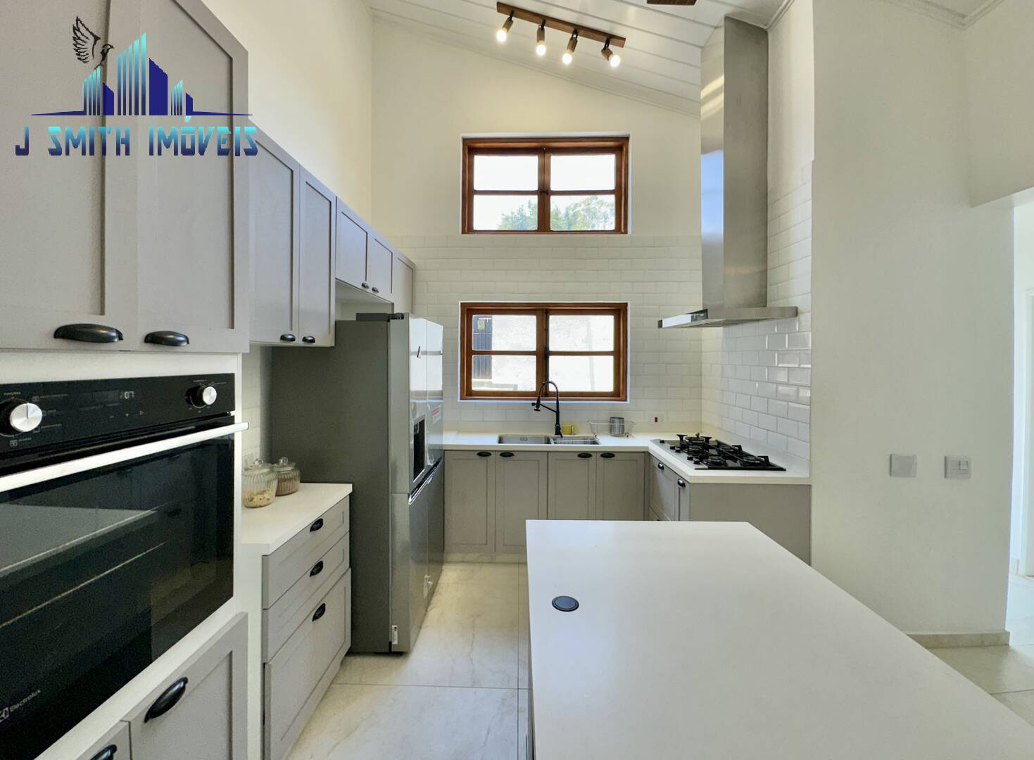 Casa, 4 quartos, 243 m² - Foto 6