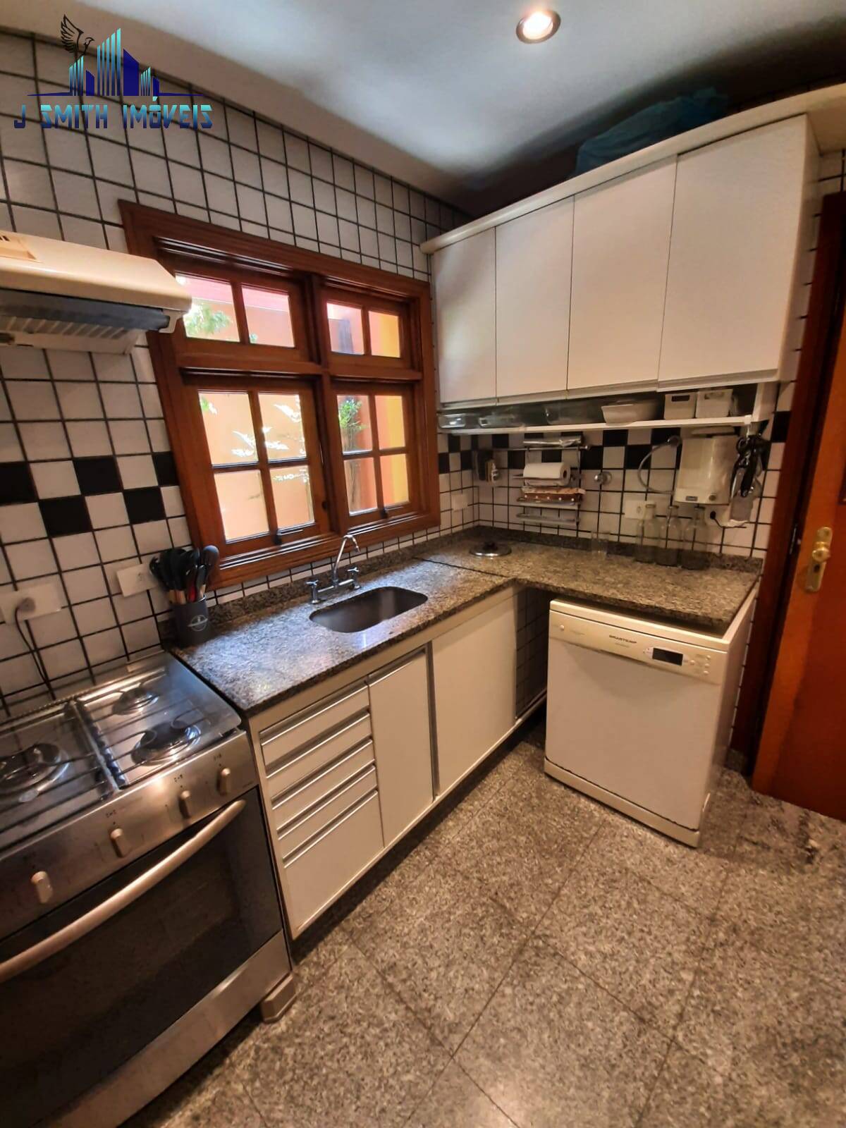 Casa, 3 quartos, 256 m² - Foto 17