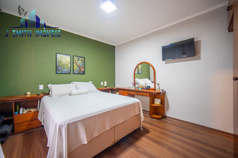Casa, 3 quartos, 246 m² - Foto 18