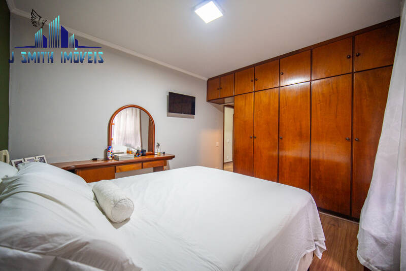 Casa, 3 quartos, 246 m² - Foto 19