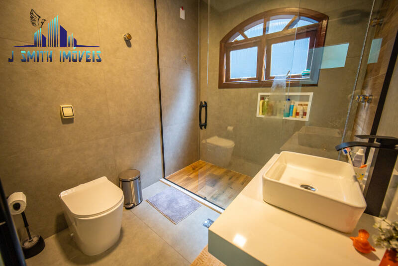 Casa, 3 quartos, 246 m² - Foto 21
