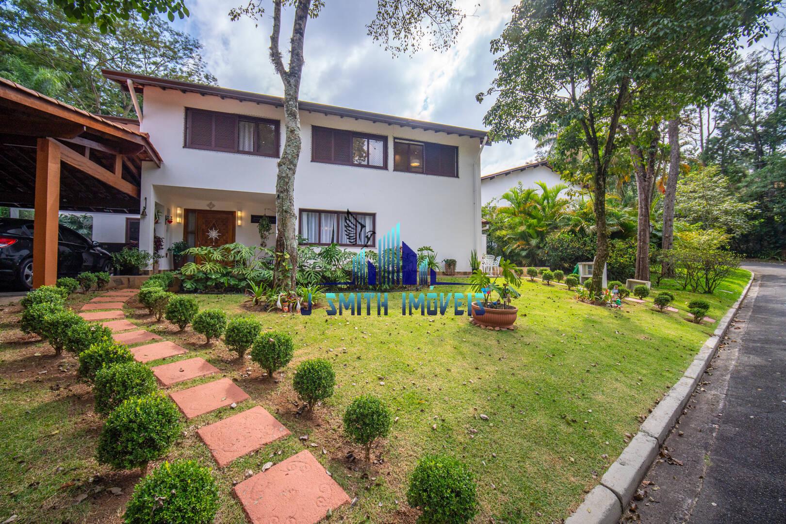 Casa, 4 quartos, 337 m² - Foto 1