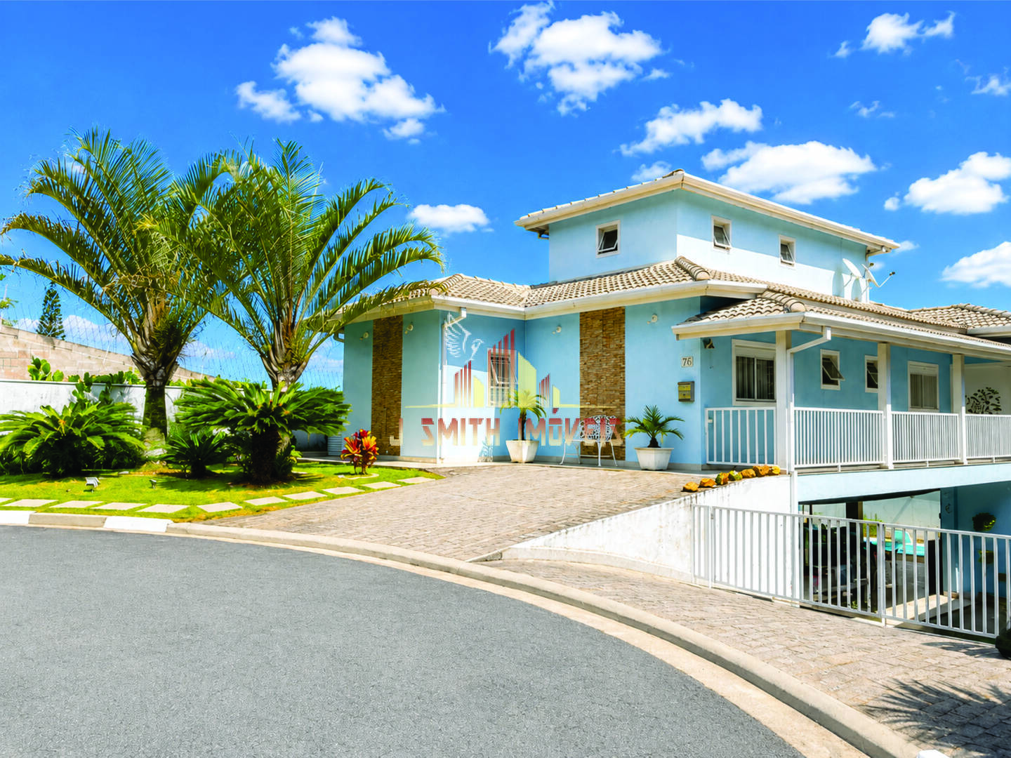Casa, 4 quartos, 294 m² - Foto 1