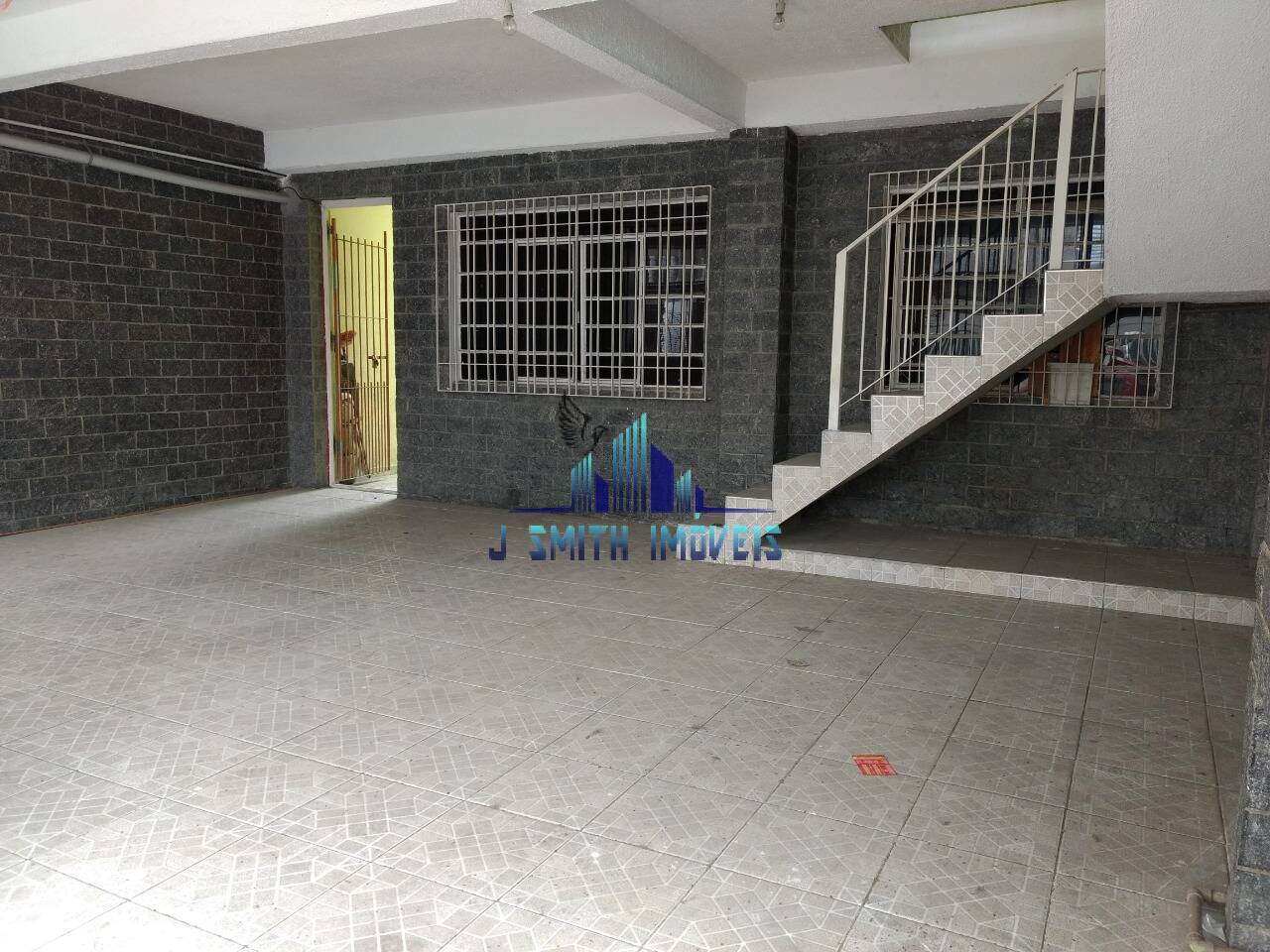Casa, 4 quartos, 230 m² - Foto 1