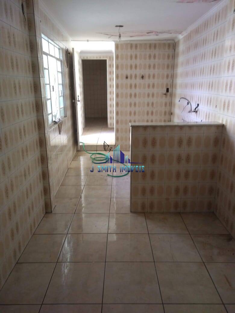 Casa, 4 quartos, 230 m² - Foto 30