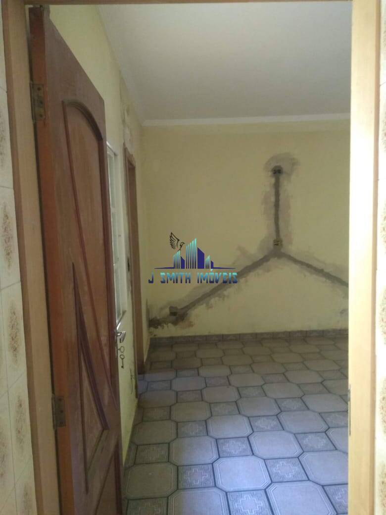 Casa, 4 quartos, 230 m² - Foto 35