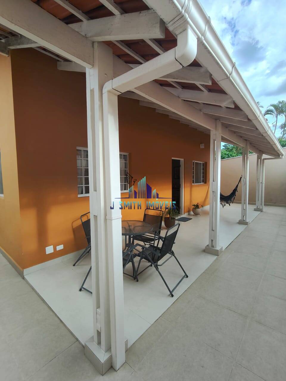 Casa, 1 quarto, 121690 m² - Foto 1